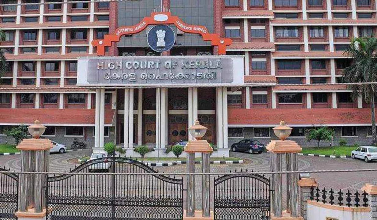 സ്‌കൂള്‍ അസംബ്ലിയില്‍ അഞ്ചാം ക്ലാസുകാരന്റെ മുടിമുറിച്ച കേസ്; പ്രധാനാധ്യാപികയ്ക്ക് മുന്‍കൂര്‍ ജാമ്യം