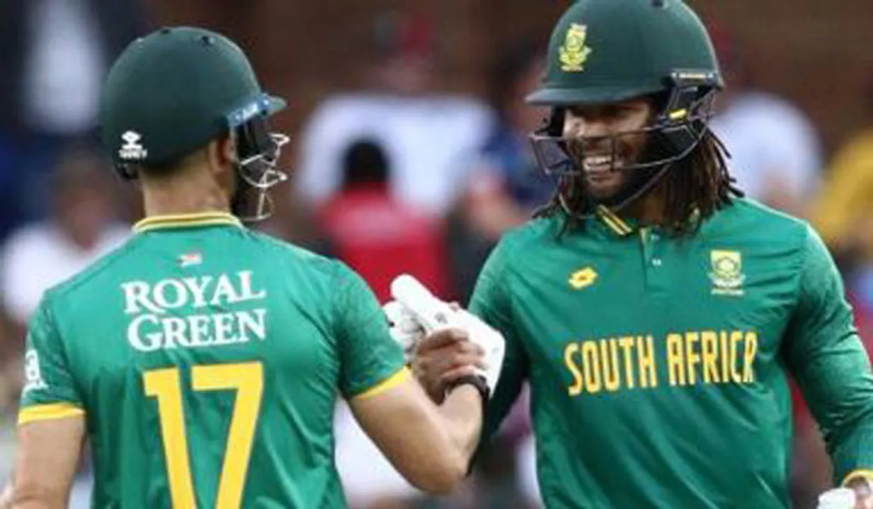 താരമായത് ടോണി ഡി സോര്‍സി; ഇന്ത്യയ്‌ക്കെതിരെ കൂറ്റന്‍ ജയം സ്വന്തമാക്കി ദക്ഷിണാഫ്രിക്ക