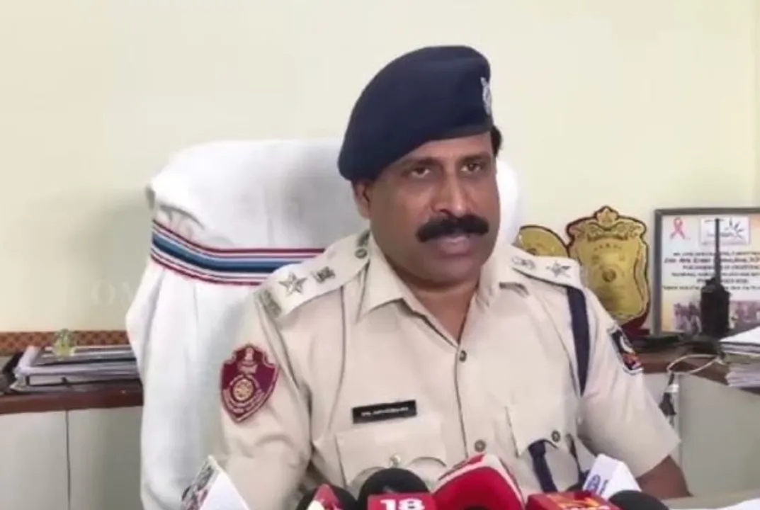  ଥମୁନି ରେଭେନ୍ସା ବିବାଦ ; କଟକ ଏଡିସିପି କହିଲେ, ବିଜେଡି ନେତାଙ୍କ ବିରୋଧରେ ପ୍ରମାଣ ମିଳିଲେ ହେବ ନୋଟିସ