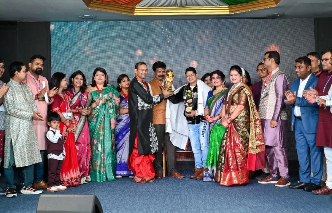  କାତାରରେ ପାଳନ ହେଲା ଦୀପାବଳି ଏବଂ କାର୍ତ୍ତିକ ପୂର୍ଣିମା । ଝୁମିଲେ ପ୍ରବାସୀ ଓଡିଆ ।
