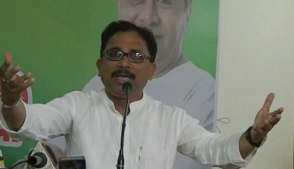  ‘ରାଜ୍ୟରେ ଡବଲ ଇଞ୍ଜିନ ଅକାମୀ’ ; ବାଲିଯାତ୍ରାକୁ ନେଇ ମୁଖ୍ୟମନ୍ତ୍ରୀ ମୋହନ ମାଝୀଙ୍କୁ ଲେନିନ କଲେ କଟାକ୍ଷ