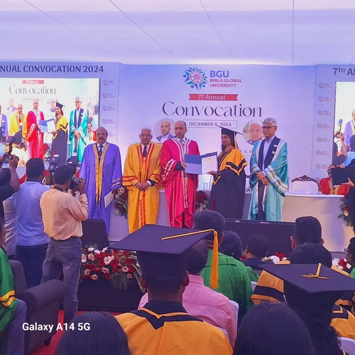  ବିର୍ଲା ଗ୍ଲୋବାଲ୍ ୟୁନିଭର୍ସିଟିର ସପ୍ତମ ସମାବର୍ତ୍ତନ ଉତ୍ସବ ଅନୁଷ୍ଠିତ । ୧୯ ଛାତ୍ର ଛାତ୍ରୀଙ୍କୁ ଗୋଲ୍ଡ ମେଡାଲ