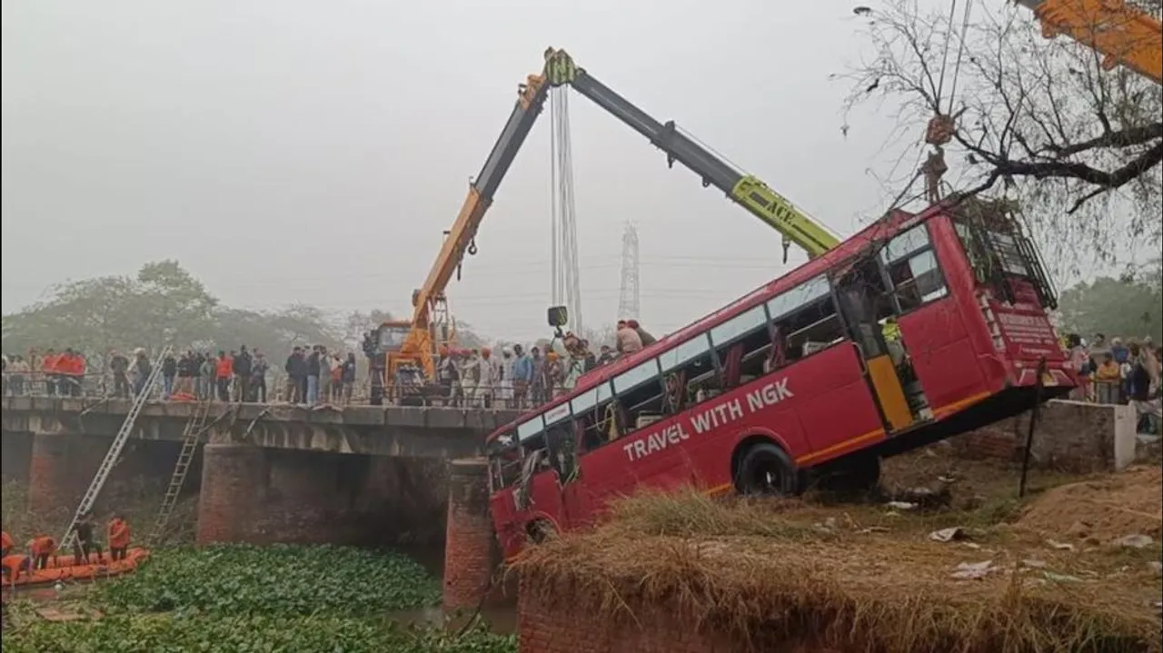  bus Photograph: (KanakNews ) 