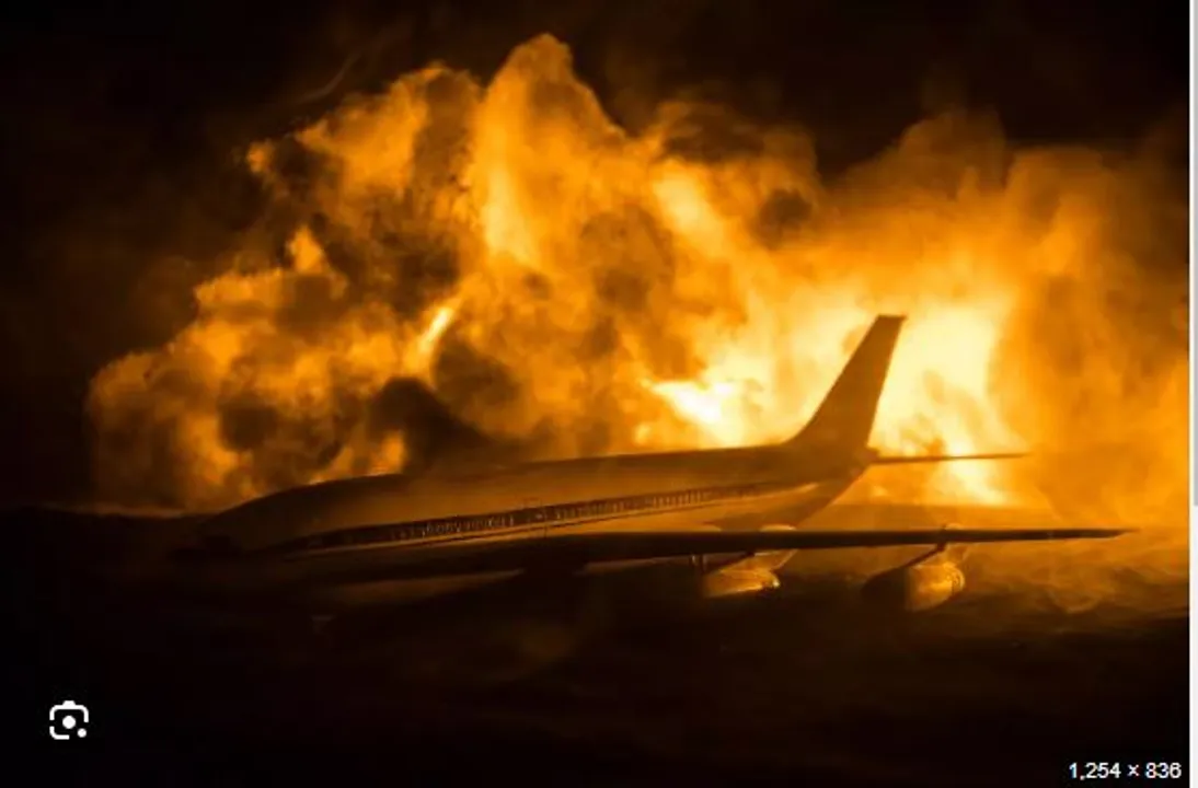  plane crash Photograph: (plane crash ) 