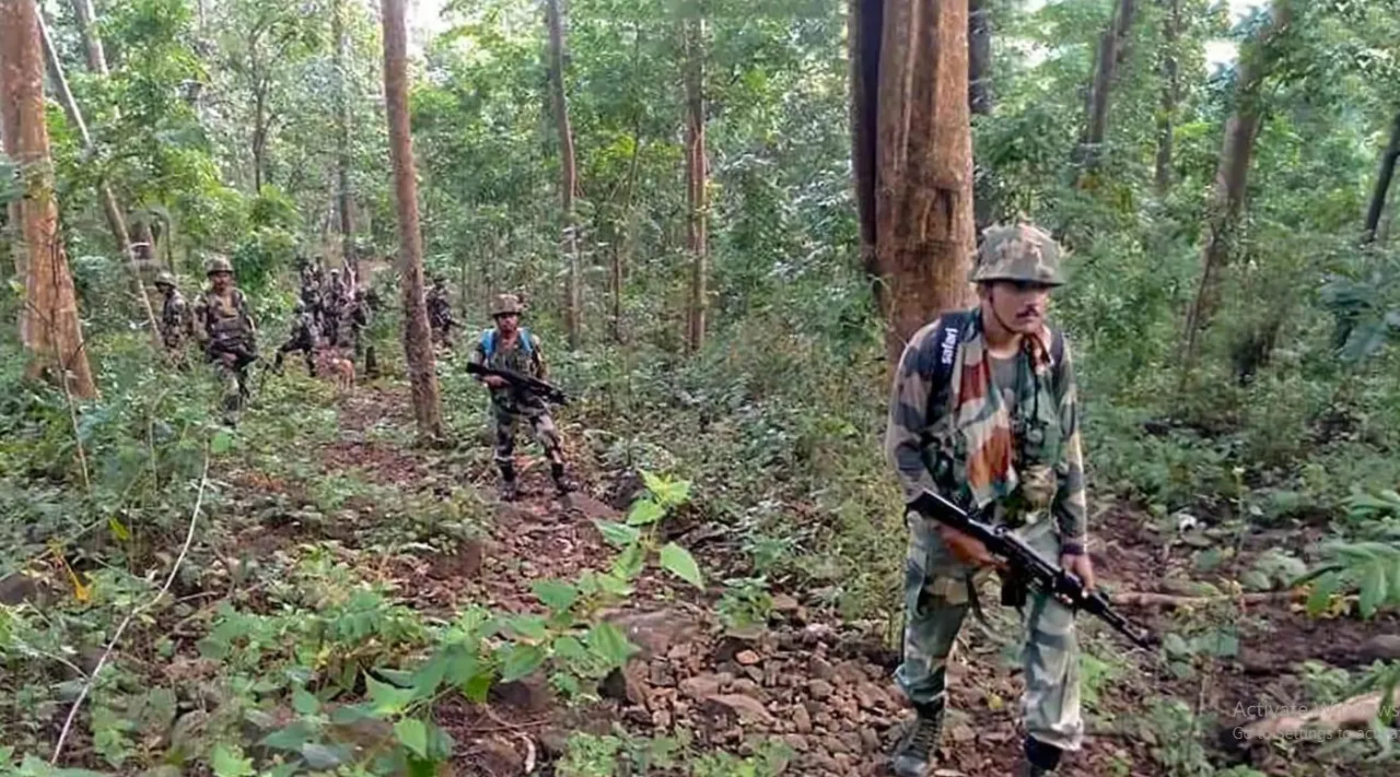  ସର୍ଚ୍ଚ ଅପରେସନରେ ଟଳିଲେ ୪ ମାଓବାଦୀ ; ଛତିଶଗଡରେ ସୁରକ୍ଷାକର୍ମୀଙ୍କୁ ବଡ ସଫଳତା