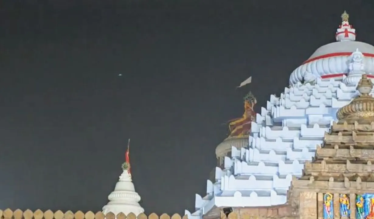  ପୁରୀ ଶ୍ରୀମନ୍ଦିର ଉପରେ ଉଡିଲା ଡ୍ରୋନ୍ ; ଶ୍ରୀମନ୍ଦିର ସୁରକ୍ଷା ନେଇ ଉଠିଲା ପ୍ରଶ୍ନ
