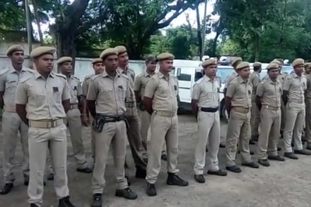  Odisha-Constables Photograph: (kanakNews) 