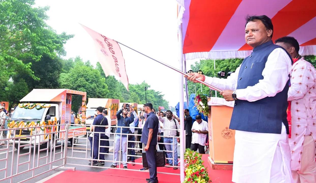  ମୋହନ ସରକାରକୁ ପୂରିଲା ବର୍ଷେ; ସାରା ରାଜ୍ୟରେ ବୁଲିବ ବିକାଶ ବାହନ
