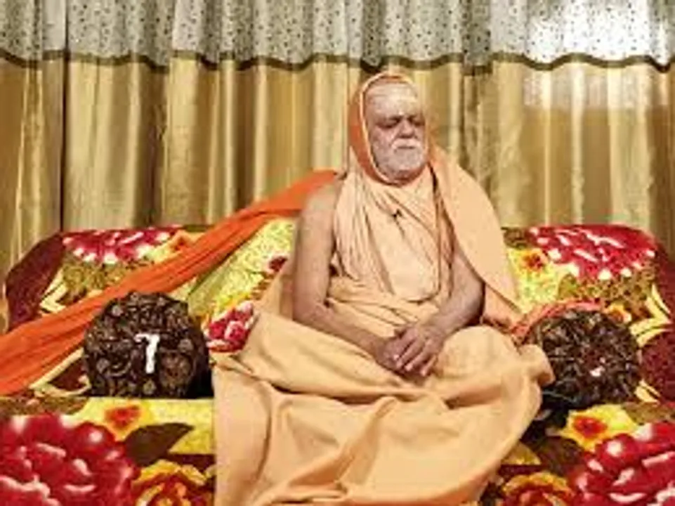  ନିଆଯାଉନି ମୋର ପରାମର୍ଶ: ଶଙ୍କରାଚାର୍ଯ୍ୟ Photograph: (Kanak News) 