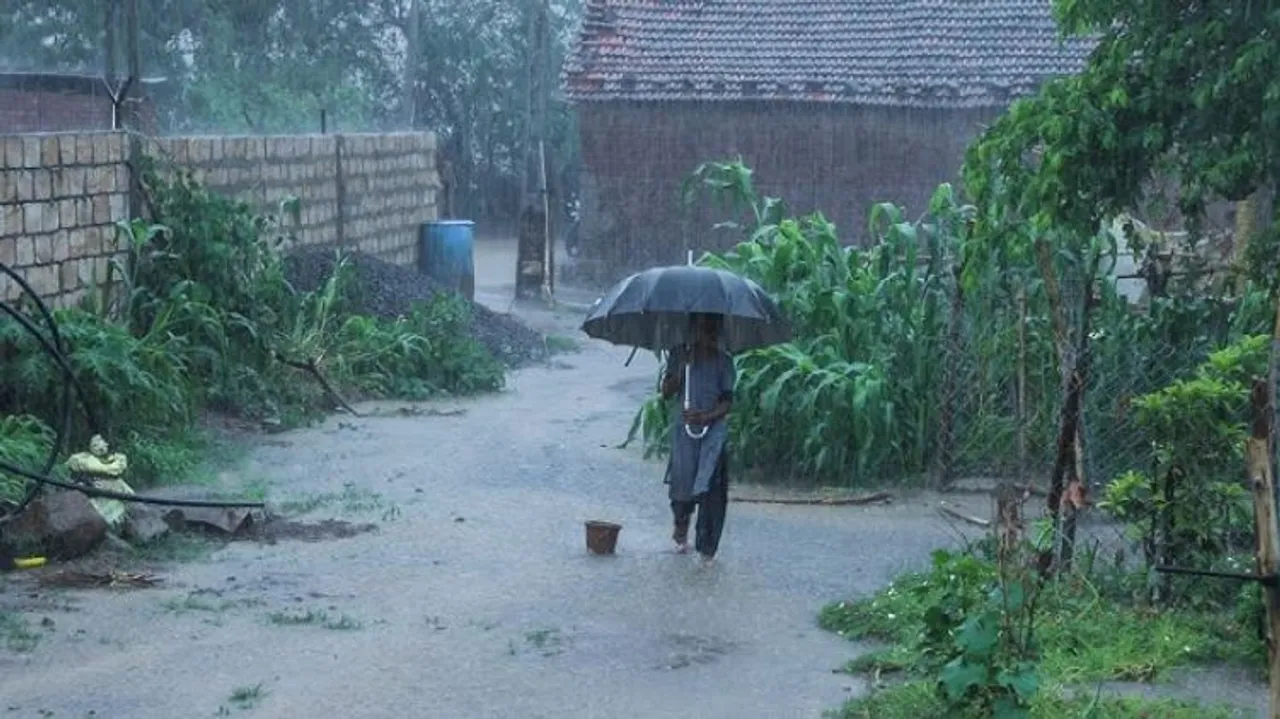  ବଙ୍ଗୋପସାଗରରେ ଲଘୁଚାପ ; ଲଗାଣ ବର୍ଷାରେ ବିଭିନ୍ନ ଜିଲ୍ଲାରେ ବନ୍ୟା ସ୍ଥିତି
