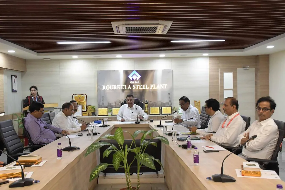  Photograph: (Kanak News) 