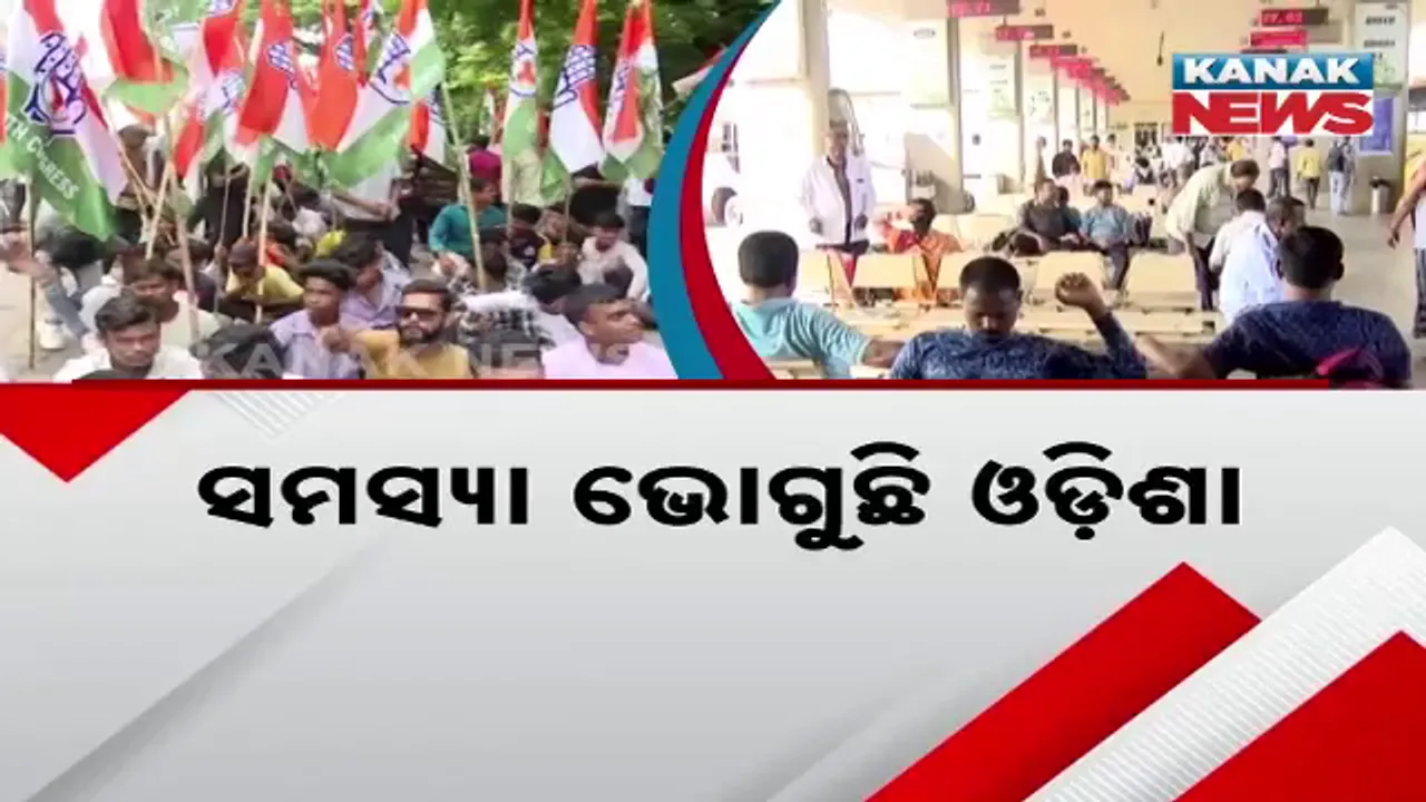  Photograph: (Kanak News) 