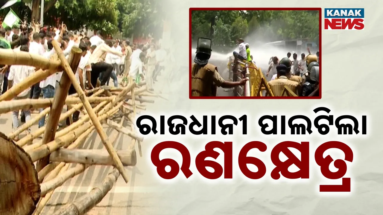  Photograph: (Kanak News) 