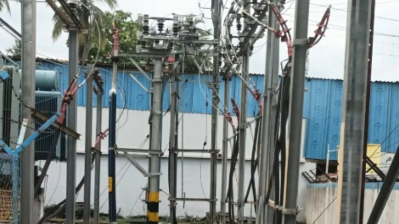 Photograph: (kanak news) 