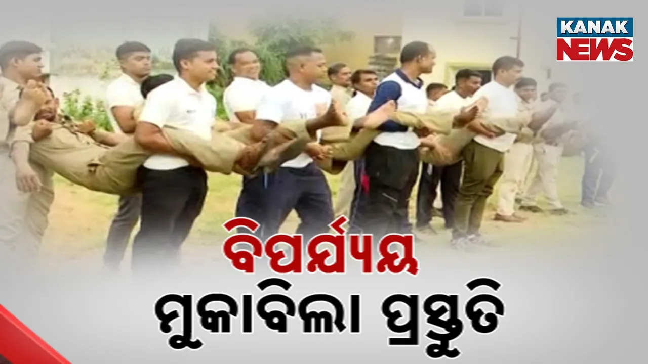  ଦୁର୍ଘଟଣା ଦେଖିଲେ କରିବେ କ’ଣ? Photograph: (KanakNews) 