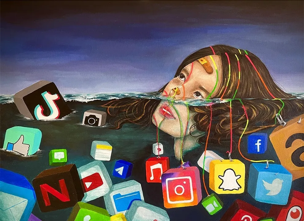  SocialMedia Photograph: (google) 