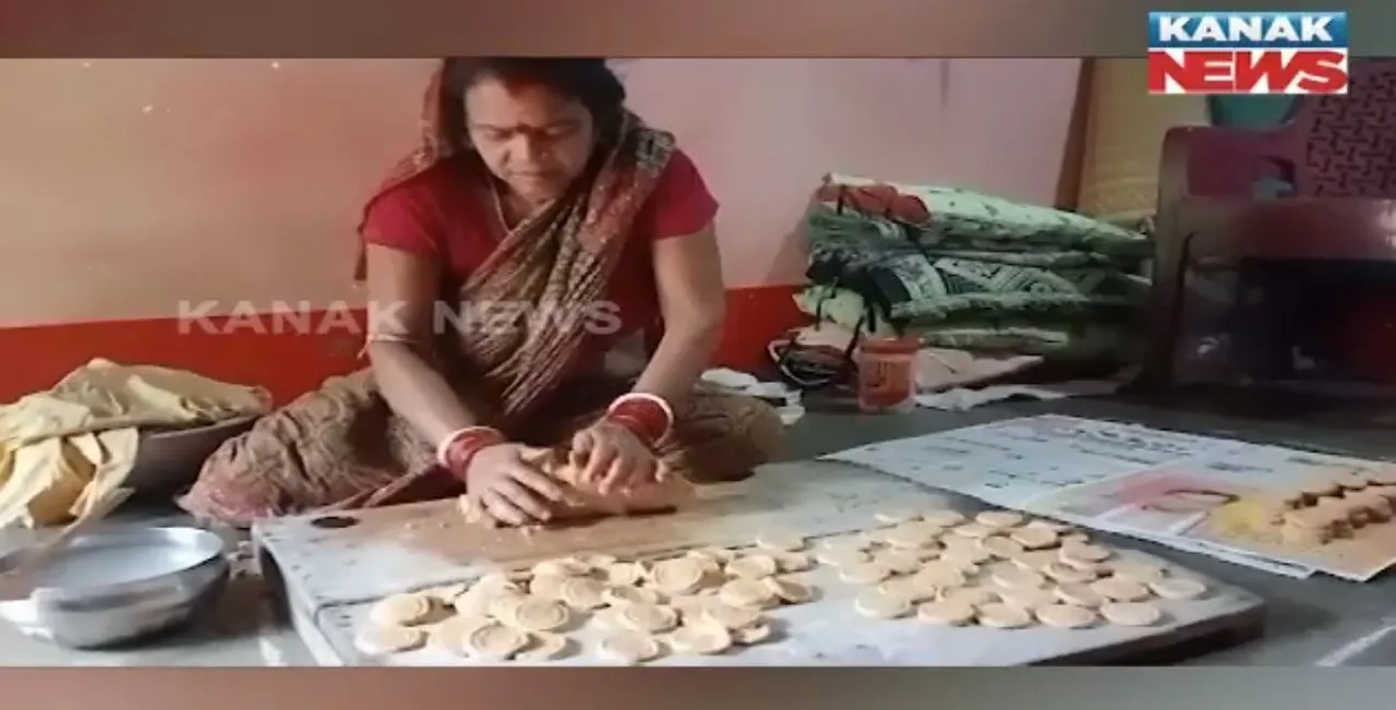  ପେଡ଼ା କାରିଗରଙ୍କ ଗାଁ ଧର୍ମଶାଳାର ଥାନୁଆଳ, ୩୦ ରୁ ୪୦ ପରିବାର ପେଡ଼ା ପ୍ରସ୍ତୁତ କରି ପୋଷୁଛନ୍ତି ପେଟ