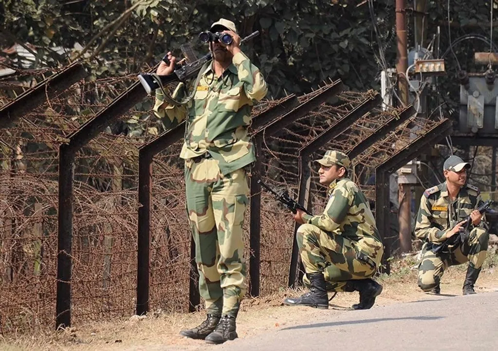  ISI ସହ ହାତ ମିଳାଇଲେ ବାଂଲାଦେଶୀ  ଆତଙ୍କୀ ଗୋଷ୍ଠୀ, ସୁରକ୍ଷା ଏଜେନ୍ସି ଆଲର୍ଟ