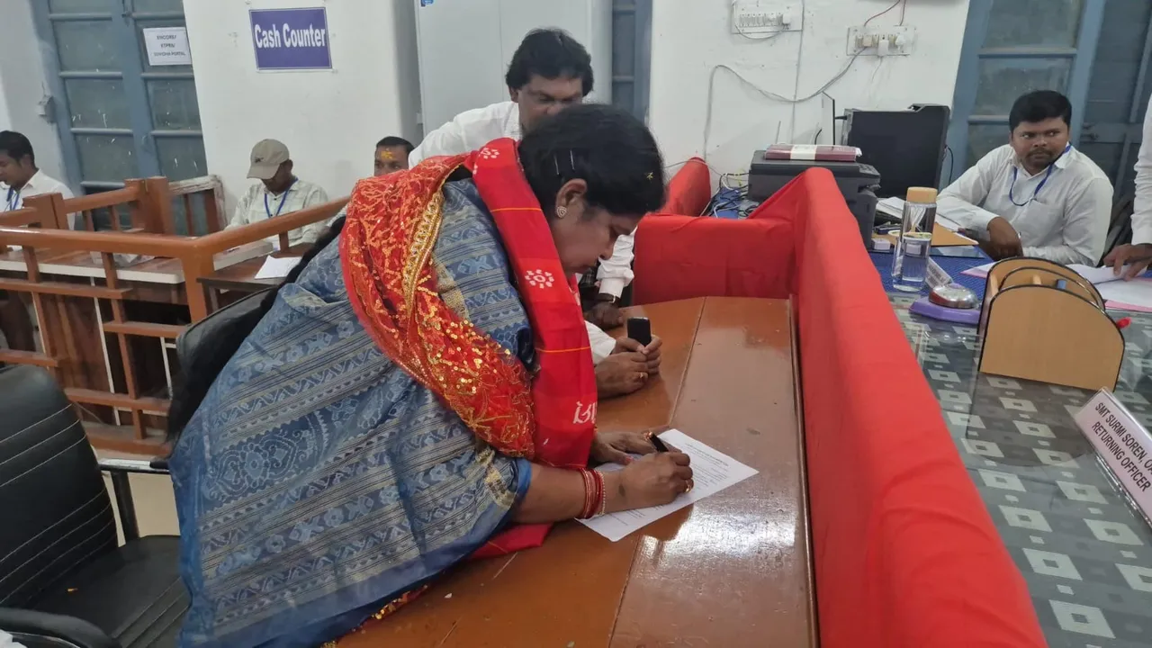  snehangini chhuria nomination Photograph: (KANAK NEWS) 