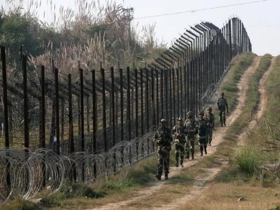  Border Photograph: (kanak news) 
