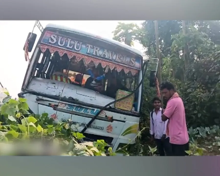  Photograph: (kanaknews) 