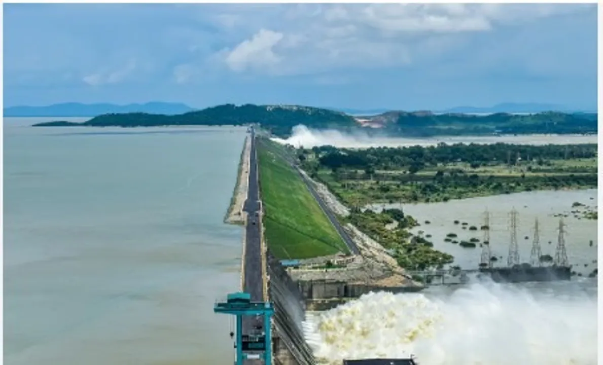  Photograph: (kanaknews) 