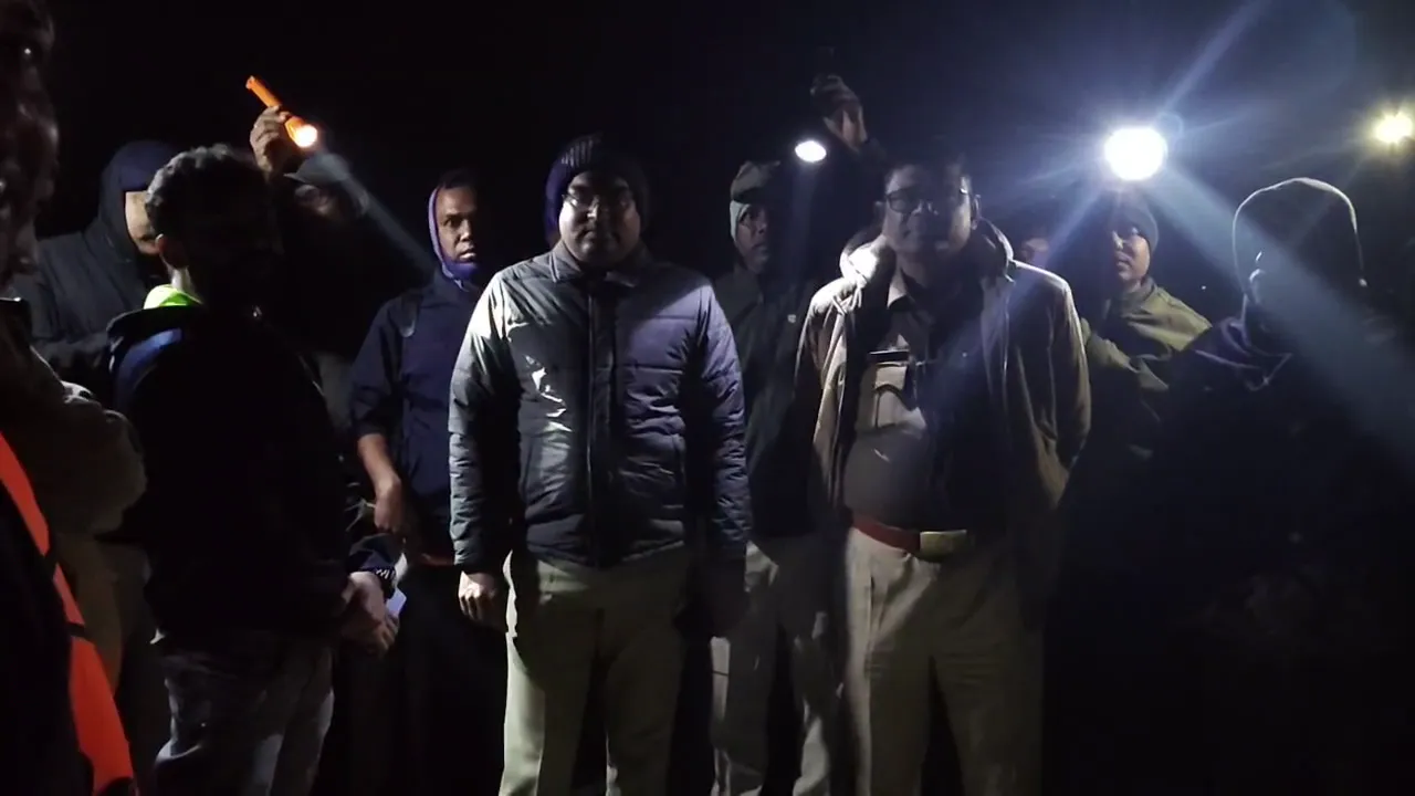  police Photograph: (kanak news) 