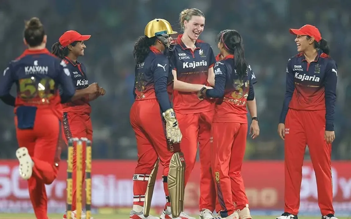  RCB Photograph: (Kanak News) 