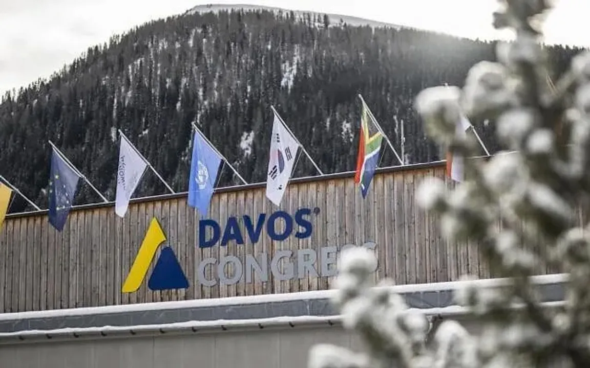  DAVOS Photograph: (GOOGLE) 
