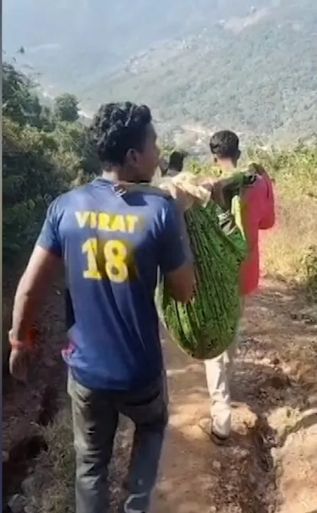  Photograph: (kanak news) 