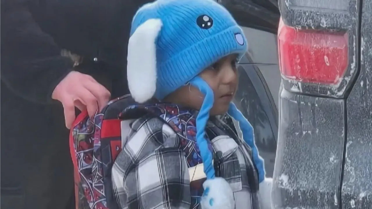  child Photograph: (KanakNews) 