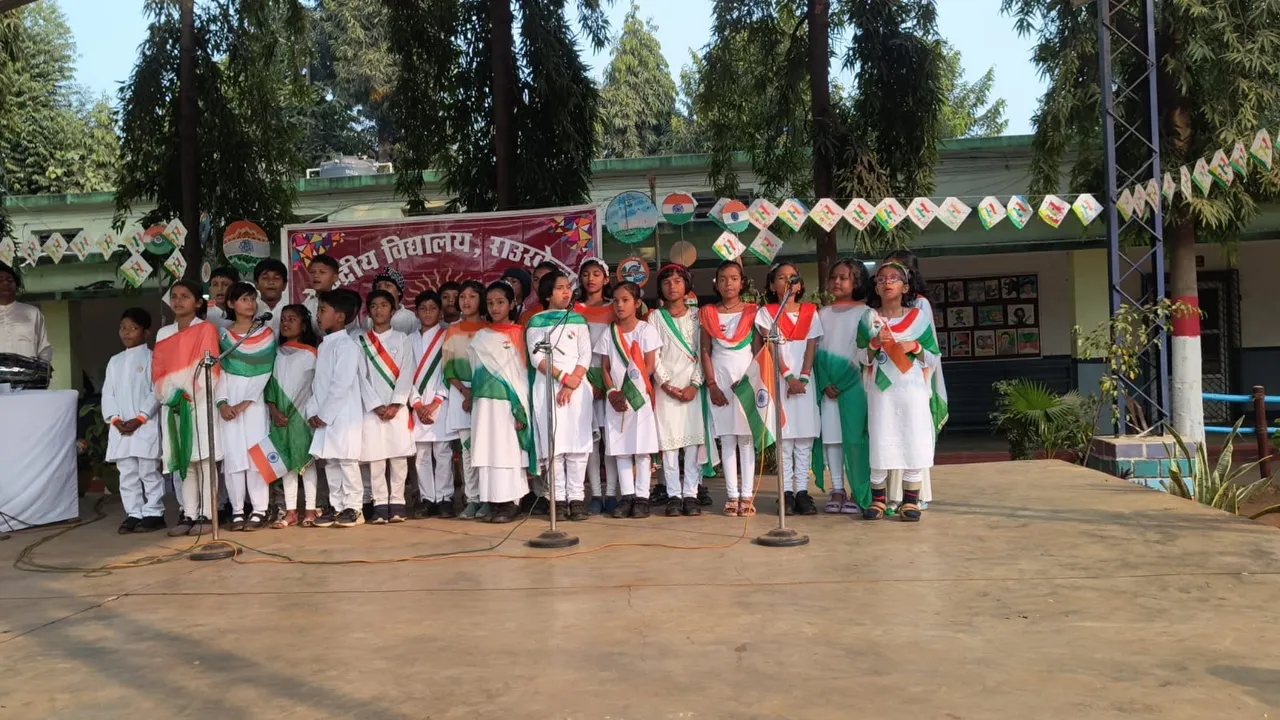  Photograph: (KANAKNEWS) 