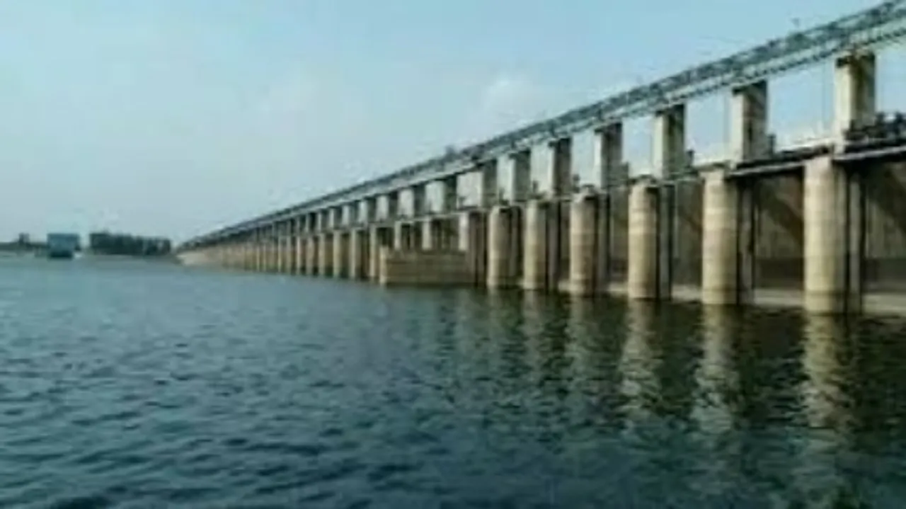  Photograph: (kanaknews) 