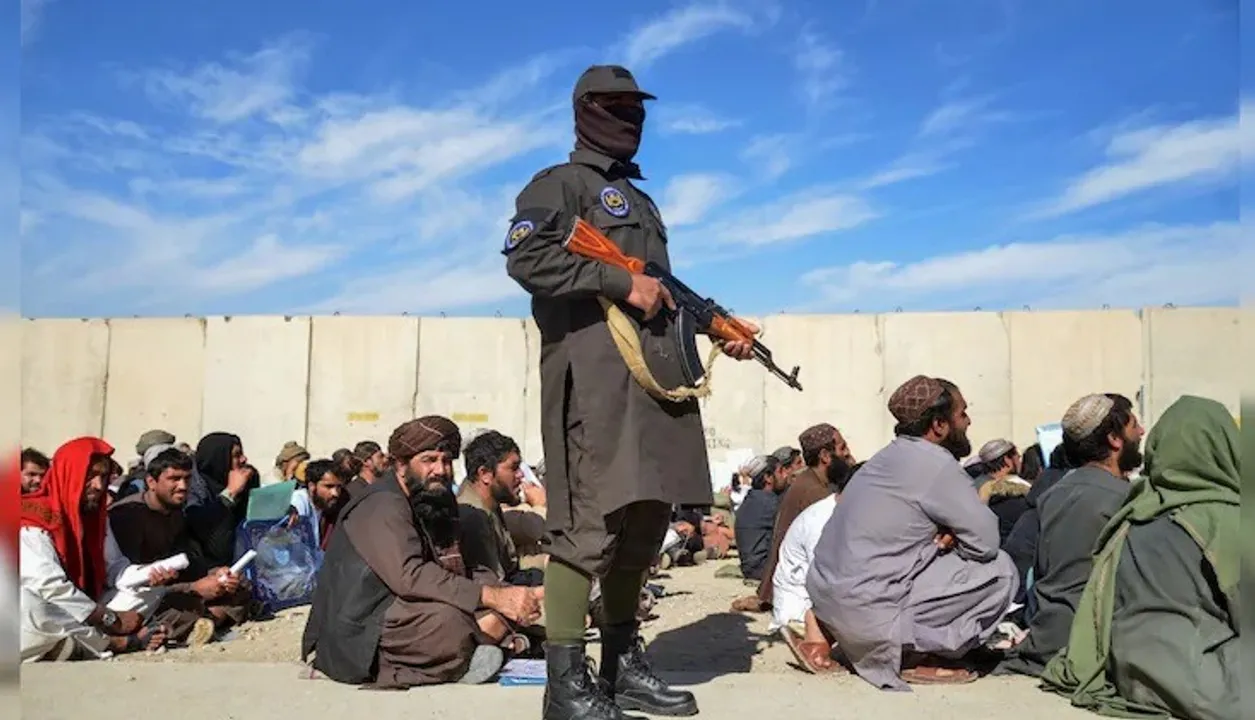  ତାଲିବାନର ନୂତନ ଆଇନ: ଫେରିବ ଦାସତ୍ୱ, ପଣ୍ଡିତ ପୁଅ ମାଙ୍କଡ଼ ମାରିଲେ ଦୋଷ ନାହିଁ