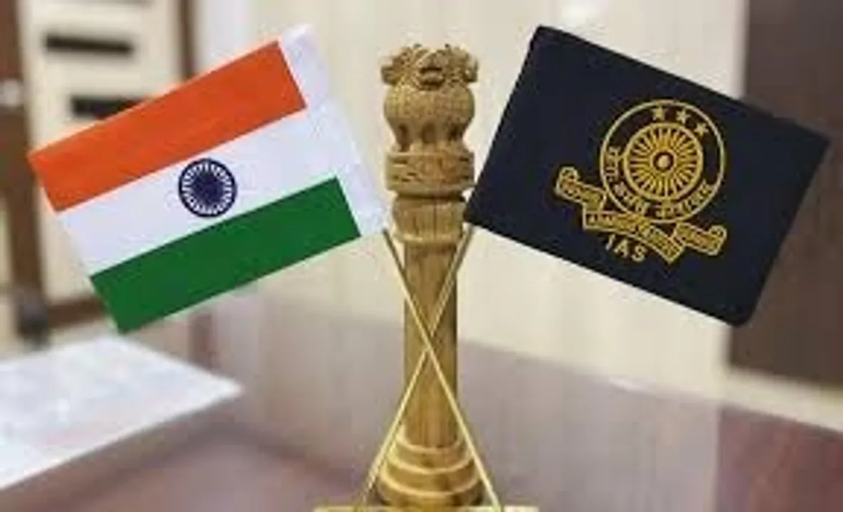  Three senior IAS Photograph: (Google) 