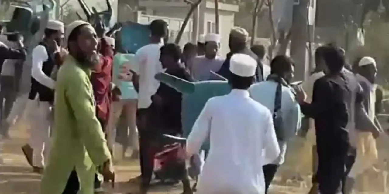  ନିର୍ବାଚନ ପୂର୍ବରୁ ବାଂଲାଦେଶରେ ଭୟଙ୍କର ରାଜନୈତିକ ହିଂସା: ୧୧ ମୃତ, ଶହ ଶହ ଆହତ