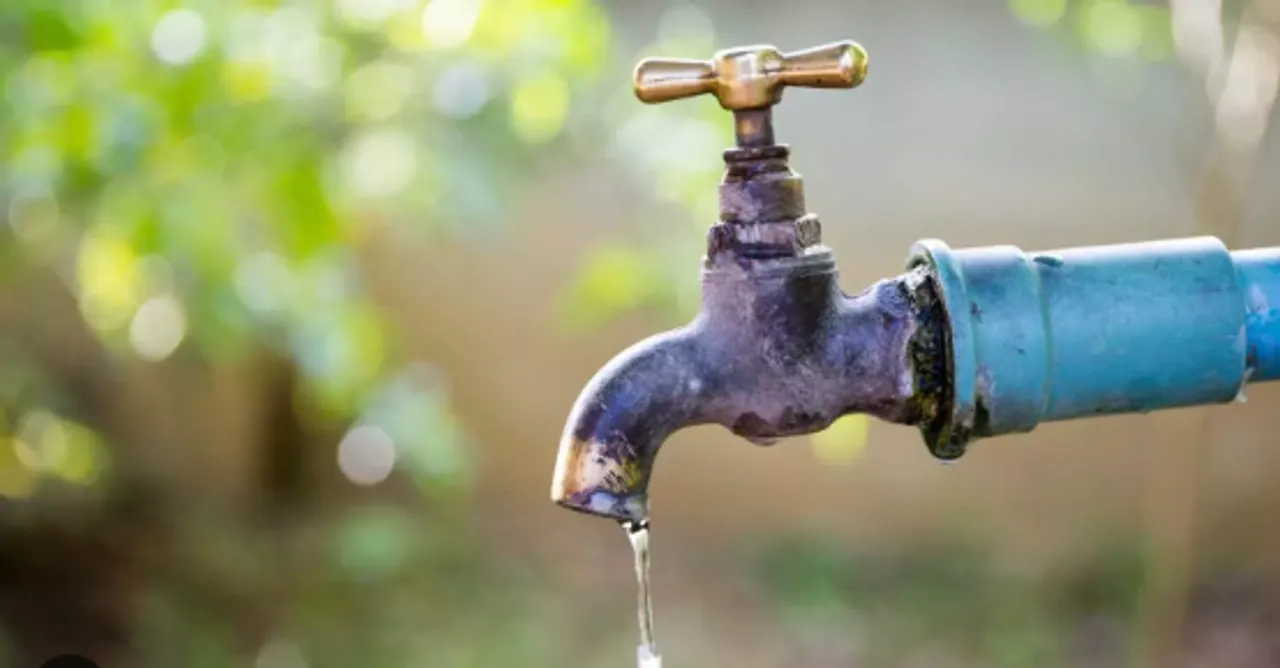  Photograph: (kanaknews) 