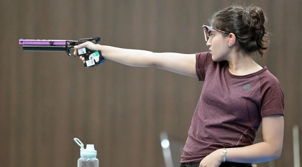  ଏସୀୟ ରାଇଫଲ୍‌ ଓ ପିସ୍ତଲ୍‌ ଚାମ୍ପିୟନସିପ୍‌ : ସ୍ବର୍ଣ୍ଣ ଜିତିଲେ ଇଶା, ୭ମରେ ମନୁ