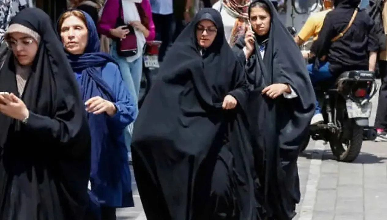  ଇରାନ ମହିଳାଙ୍କୁ ନୂଆ ସ୍ୱାଧୀନତା: ମିଳିବ ମୋଟରସାଇକେଲ ଲାଇସେନ୍ସ