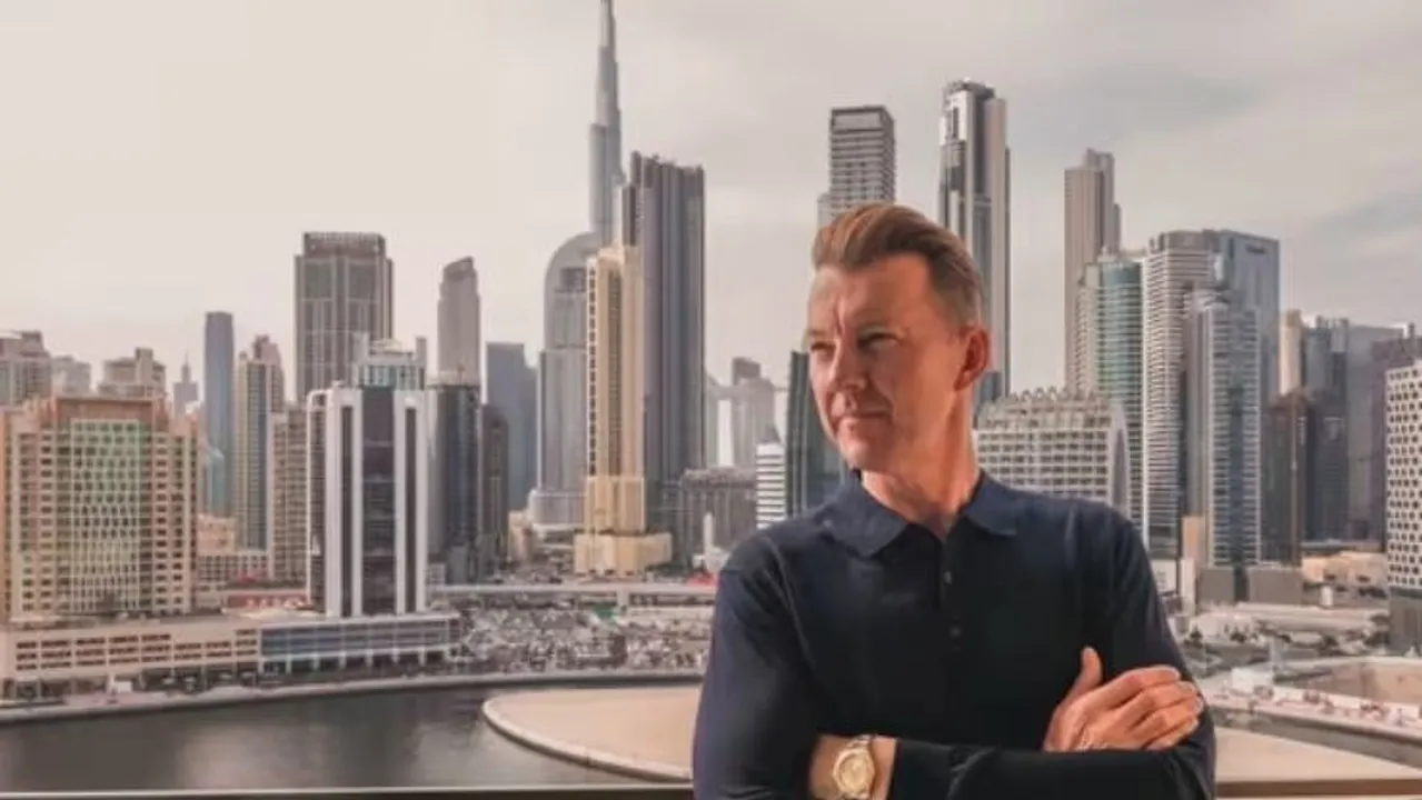  Brett Lee Photograph: (Internet) 