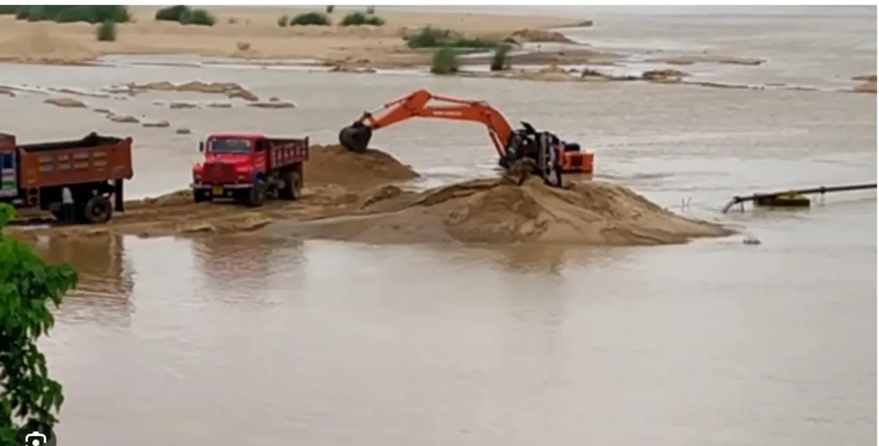  Photograph: (KANAKNEWS) 