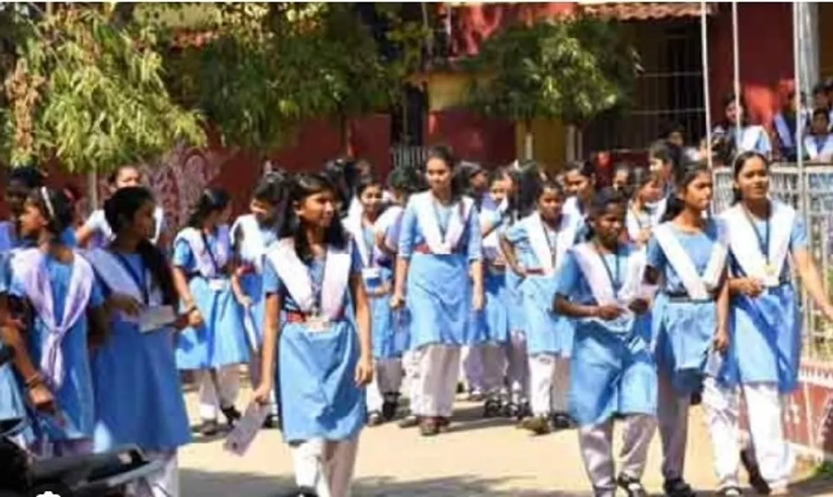  Photograph: (KANAKNEWS) 