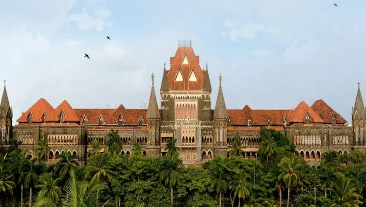  Court Photograph: (kanak news) 