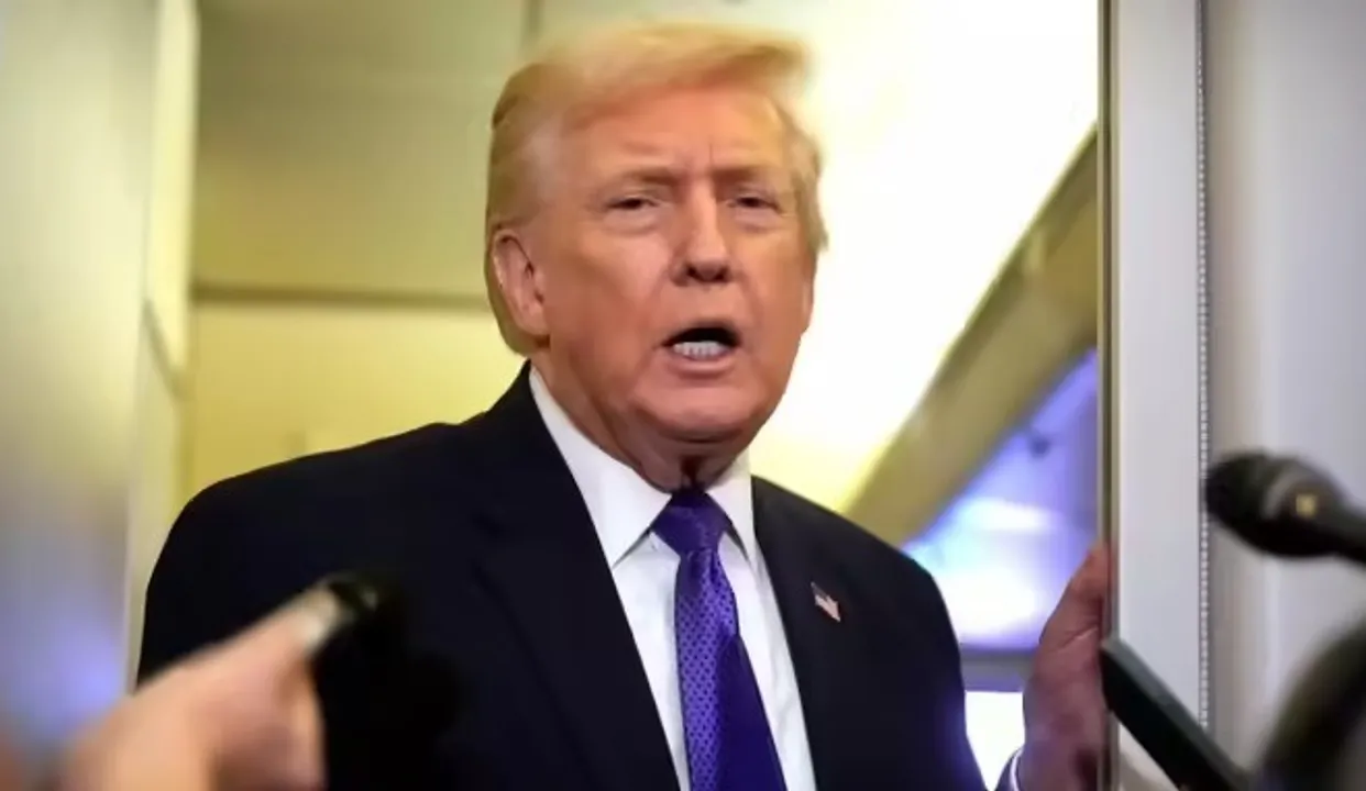  Donald Trump Photograph: (Kanak news) 