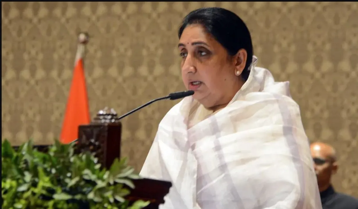  ଖୁବଶୀଘ୍ର ହୋଇପାରେ ଏନସିପି ଦୁଇଗୋଷ୍ଠୀ ମଧ୍ୟରେ ମିଶ୍ରଣ, ମୋଦୀ ଓ ଶାହଙ୍କୁ ଭେଟିଲେ ସୁନେତ୍ରା