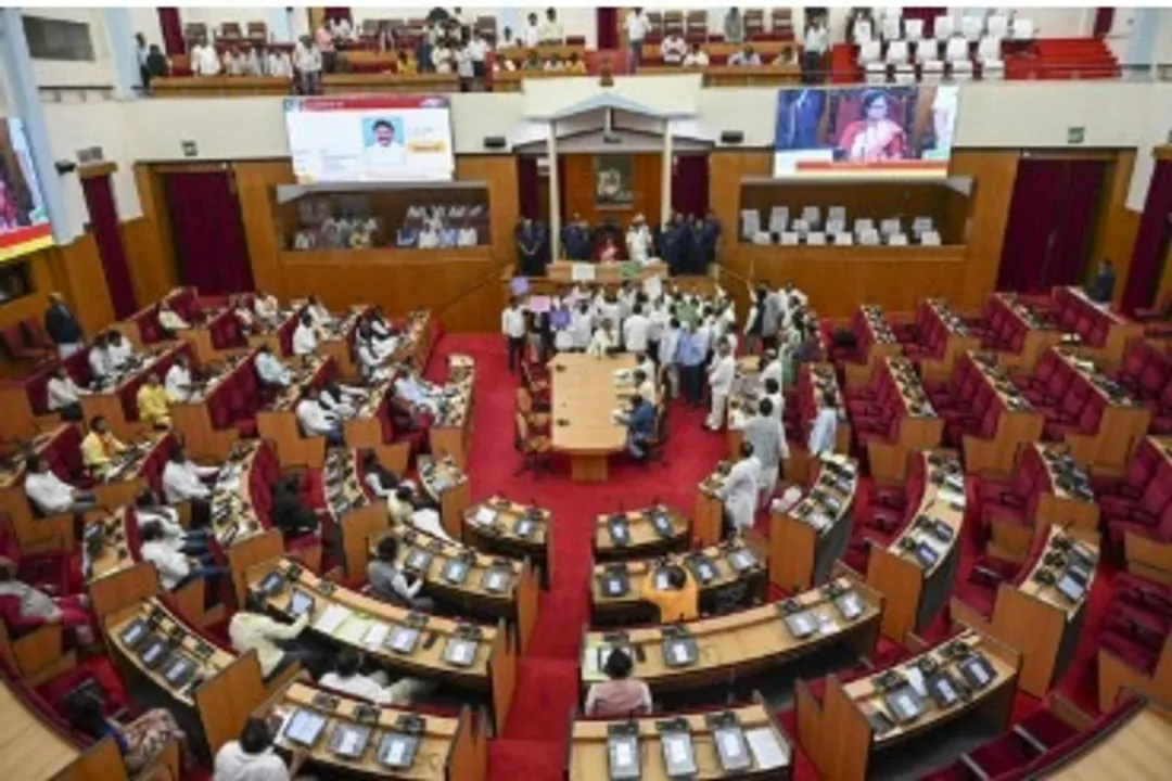  Photograph: (kanaknews) 