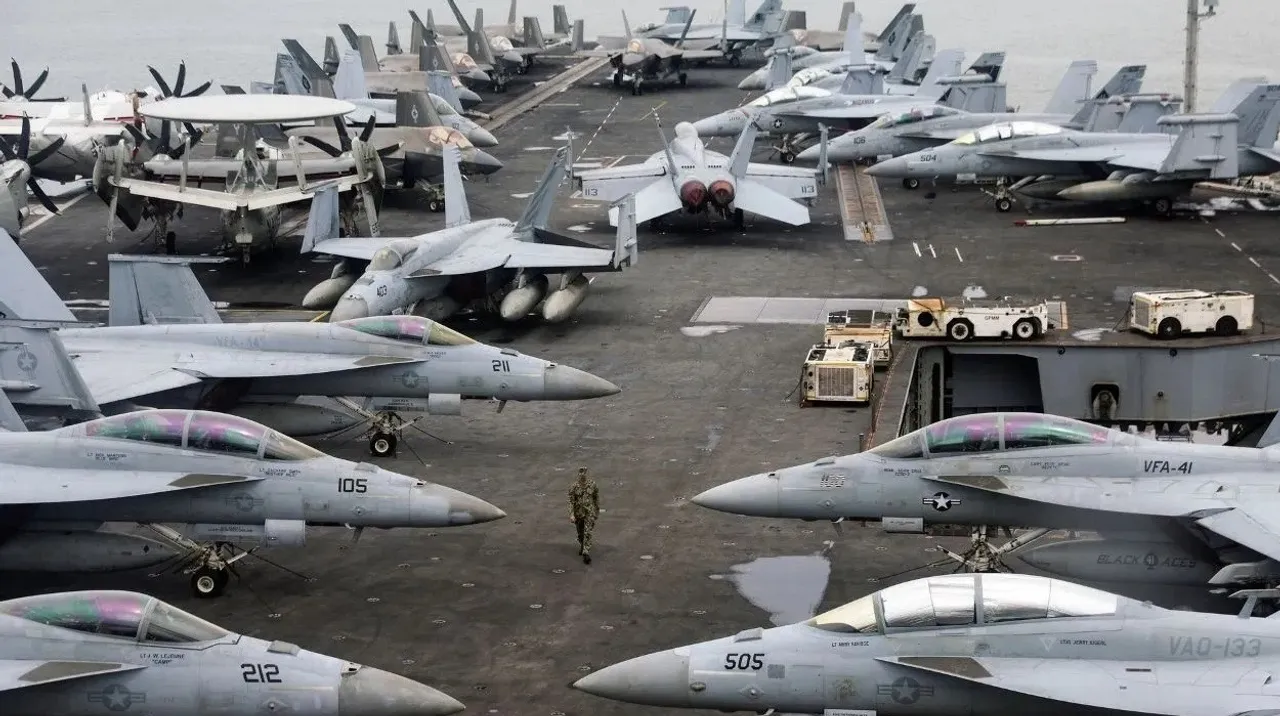  Iran Photograph: (kanak news) 