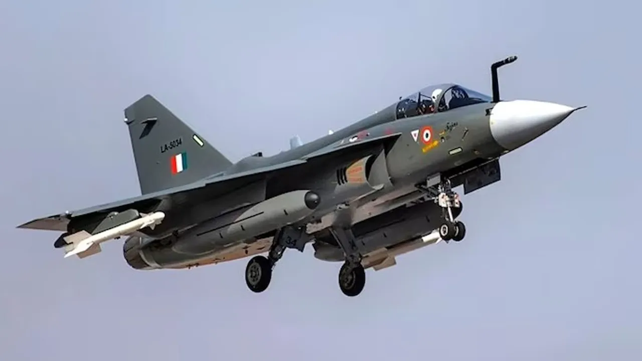  tejas Photograph: (kanak news) 