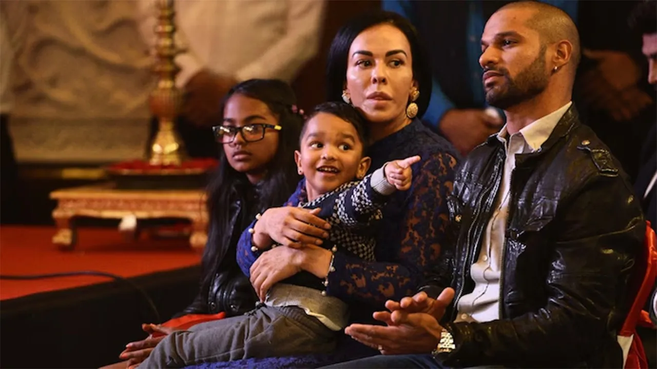  Shikhar Dhawan Photograph: (Internet) 