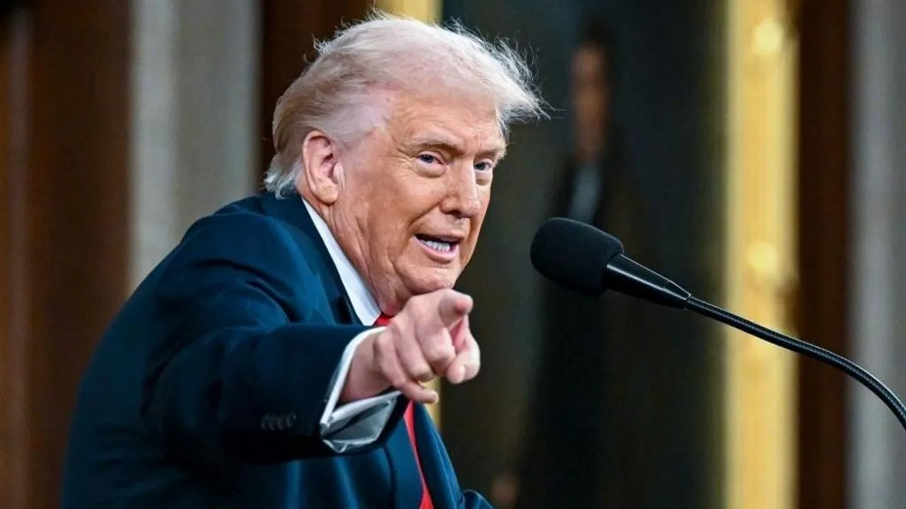  Trump Photograph: (Google) 